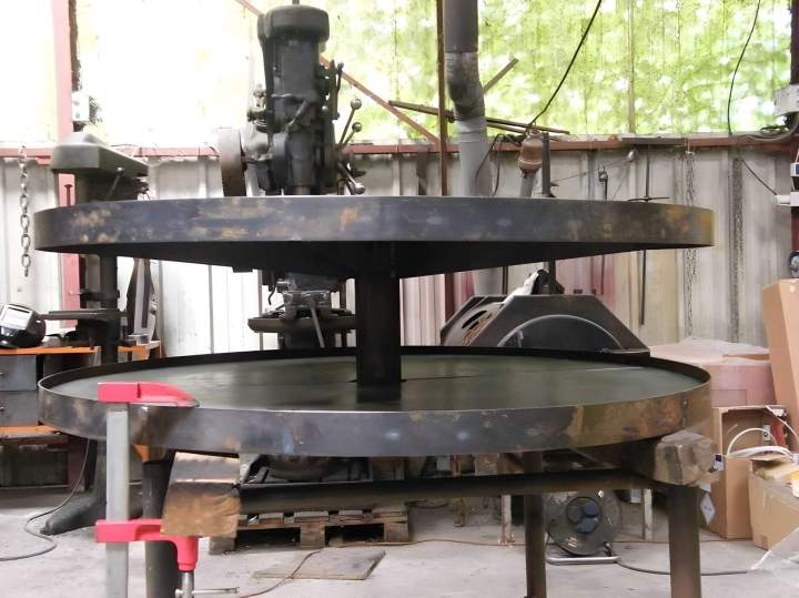 Horno de pan artesanal a leña Francia